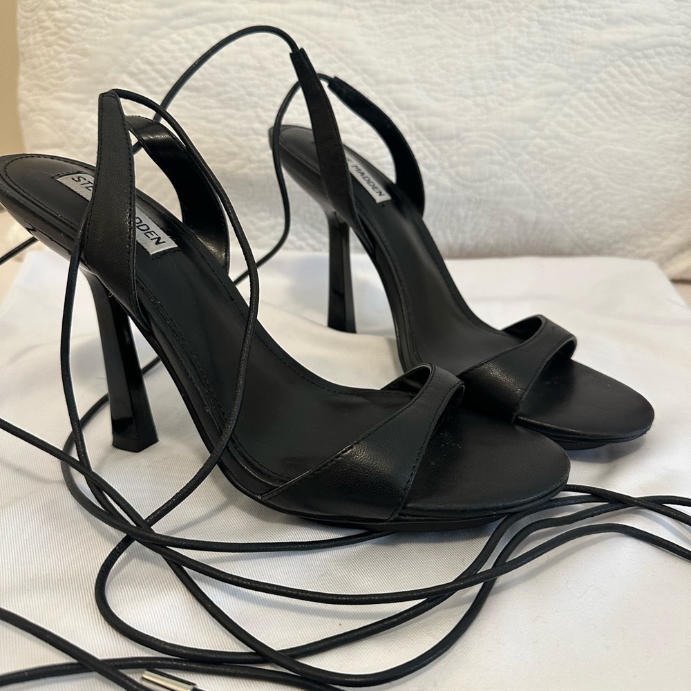 Steve Madden Black Lace-Up Heels